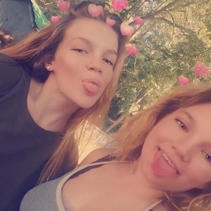 Meet your Posher, Lizzy